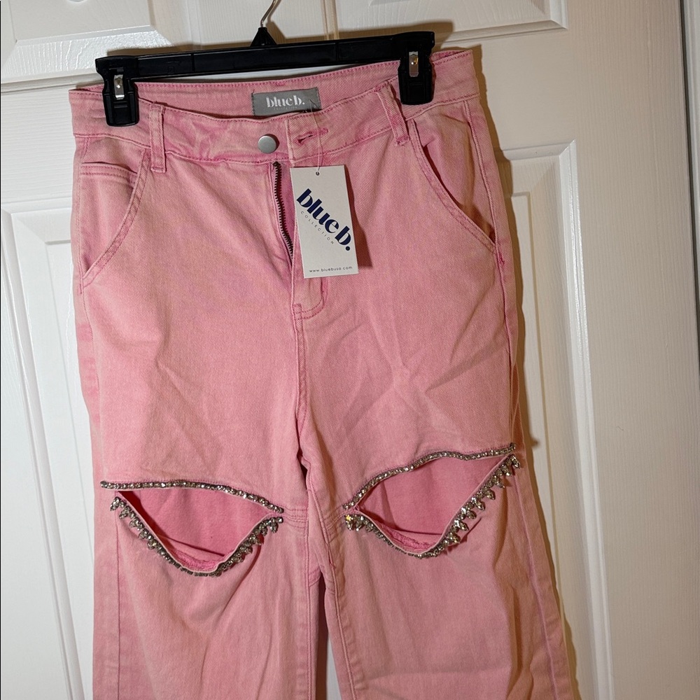 Blush Pink Denim Pants with Chain Detail - Picture 2 of 4